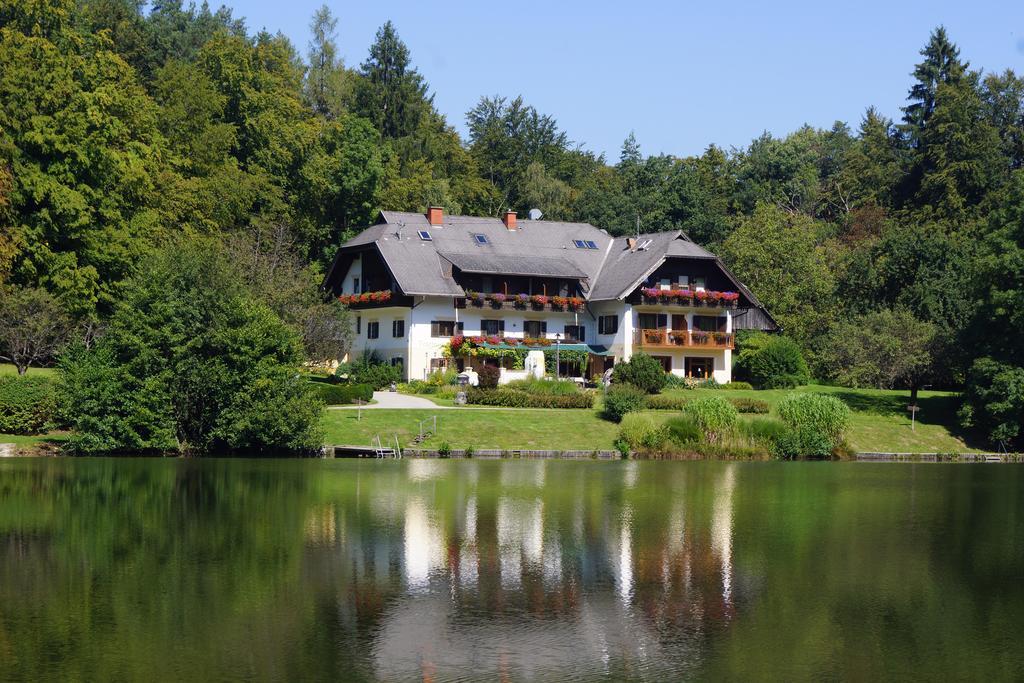 Landgasthof Trattnig Schiefling am See Exteriör bild